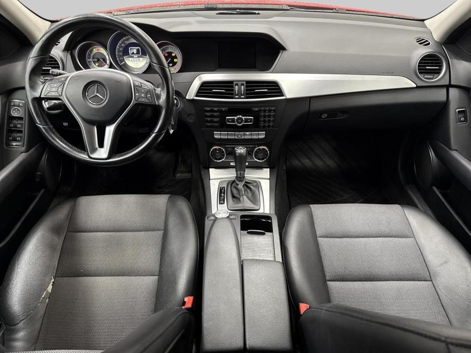 MERCEDES-BENZ C 2012