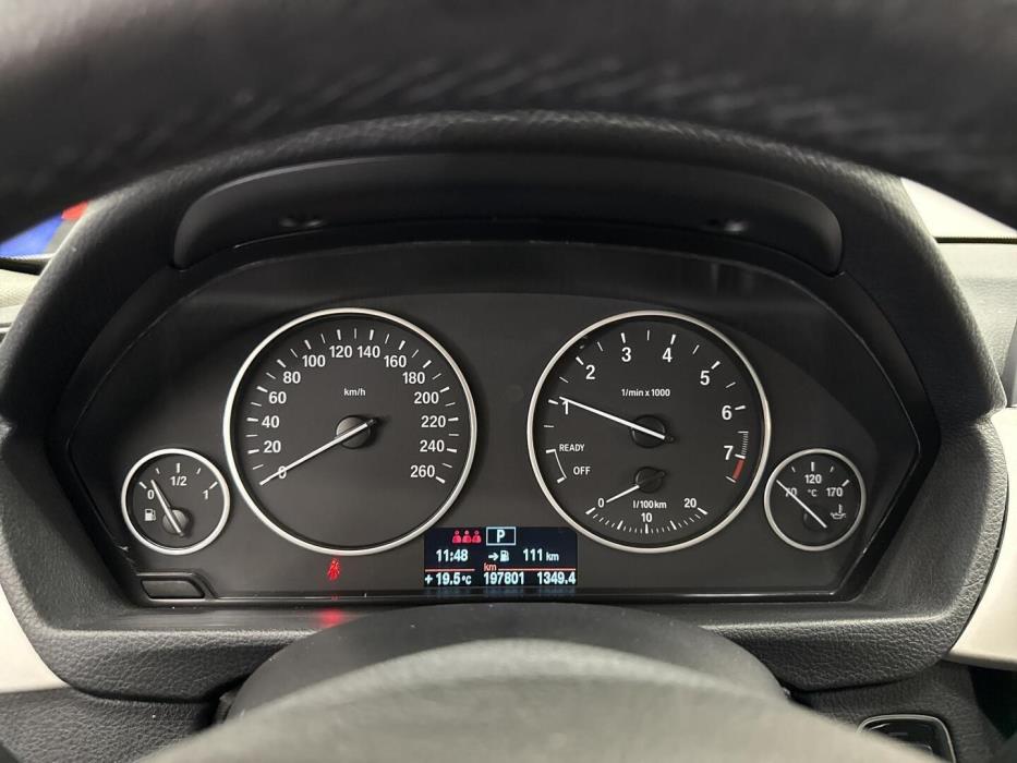 BMW 320 2013