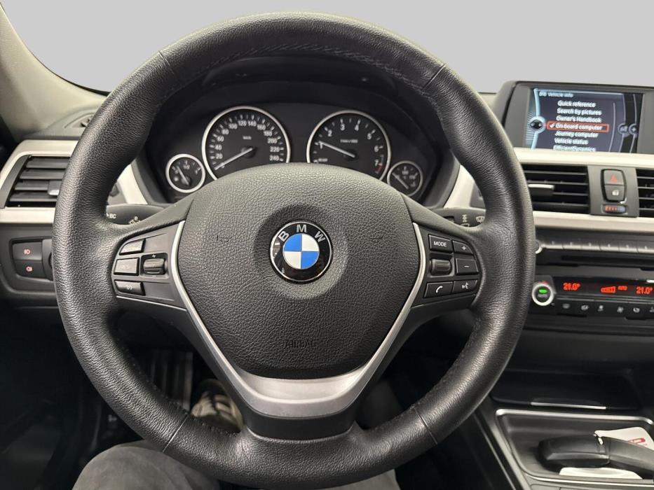 BMW 320 2013