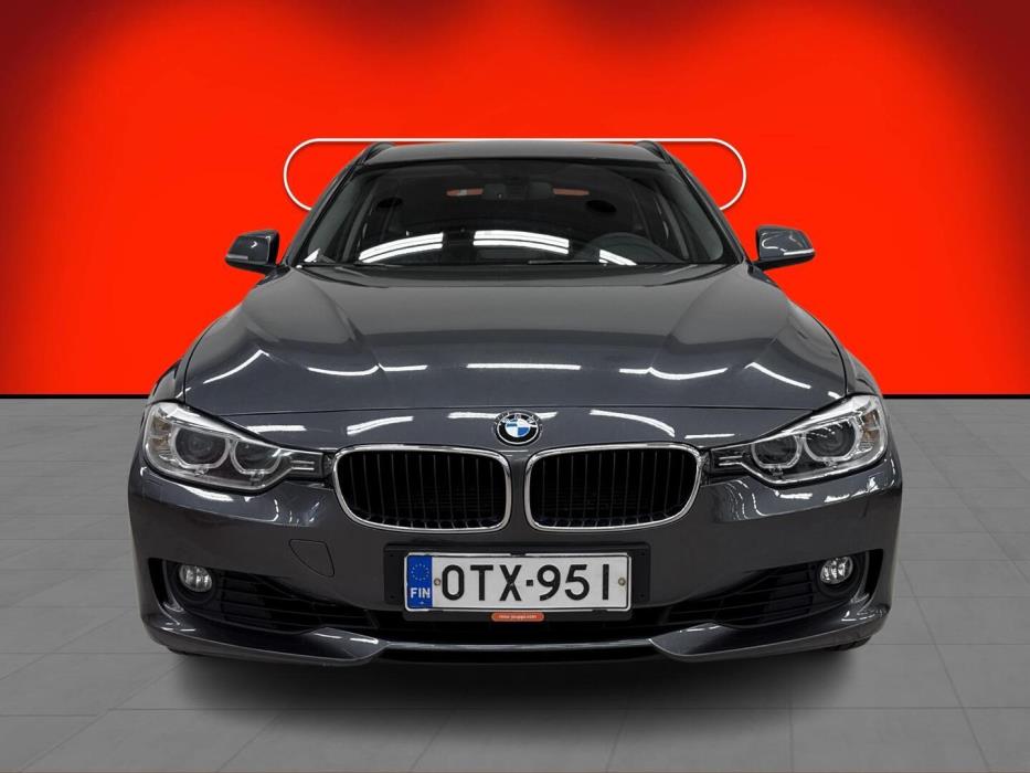 BMW 320 2013