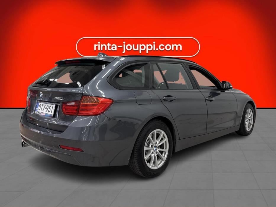 BMW 320 2013