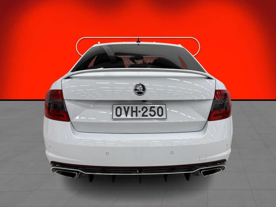 SKODA Octavia 2016