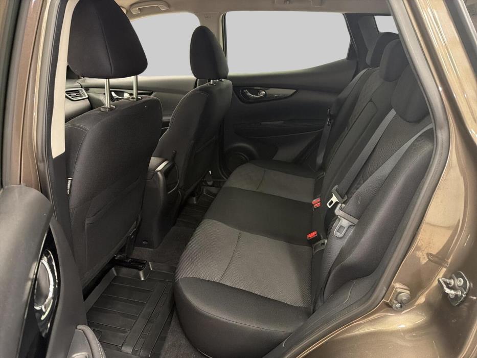 NISSAN Qashqai 2017