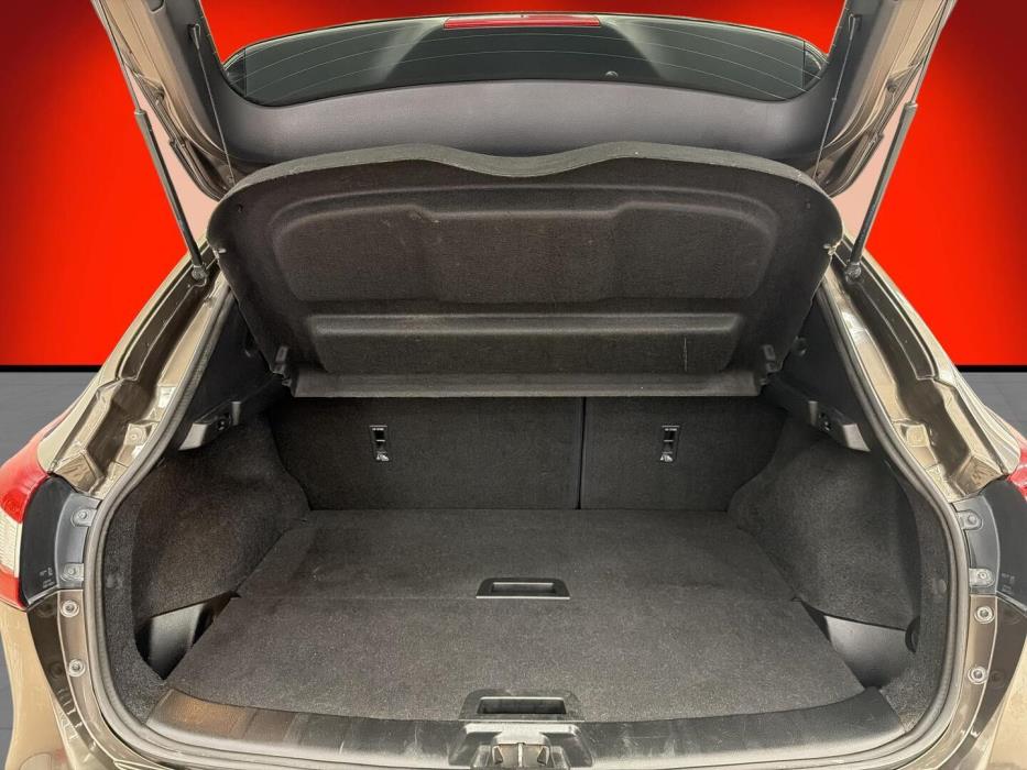 NISSAN Qashqai 2017