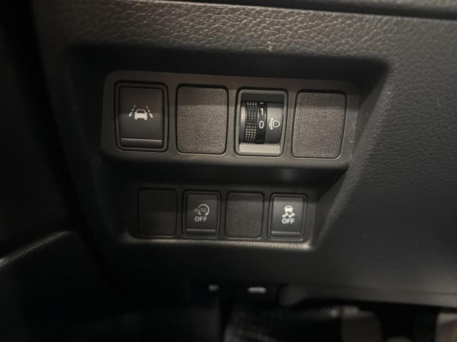 NISSAN Qashqai 2017