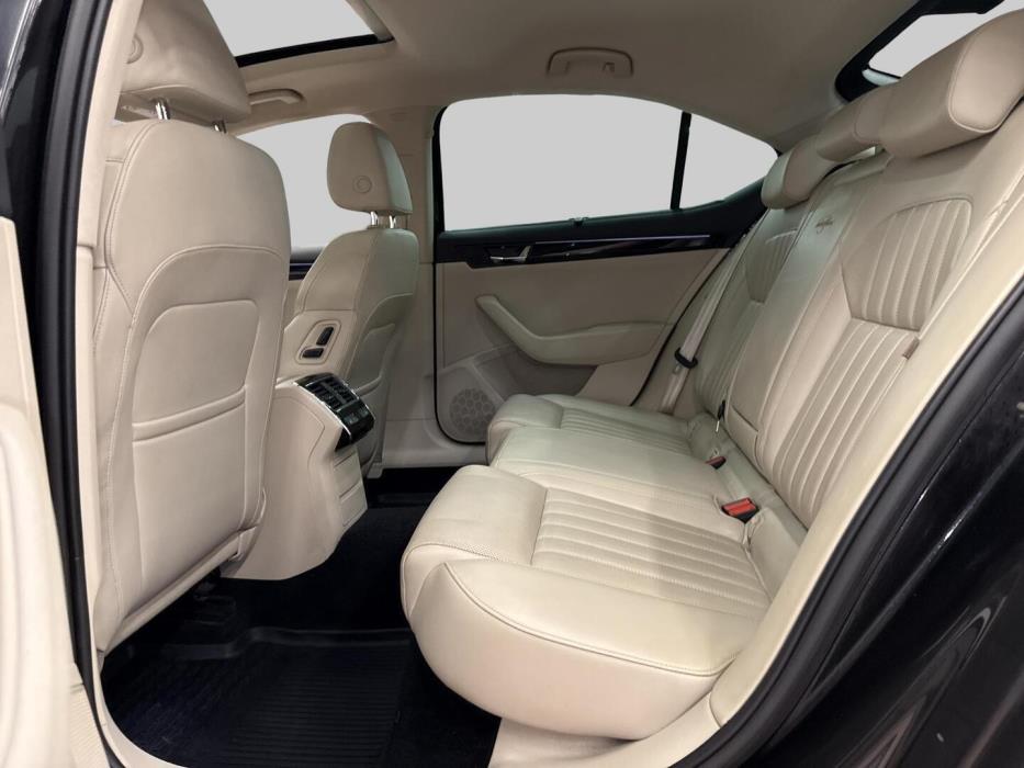 SKODA Superb 2018