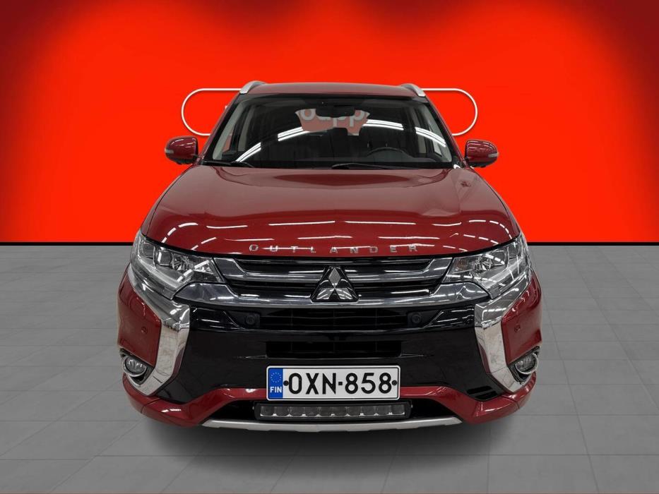 MITSUBISHI Outlander PHEV 2016
