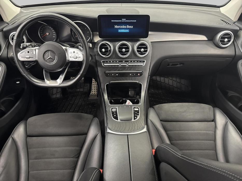 MERCEDES-BENZ GLC 2022
