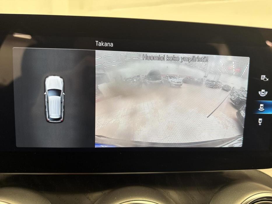 MERCEDES-BENZ GLC 2022