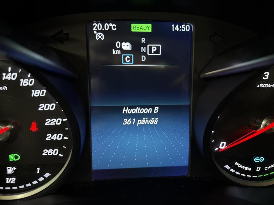 MERCEDES-BENZ GLC 2022