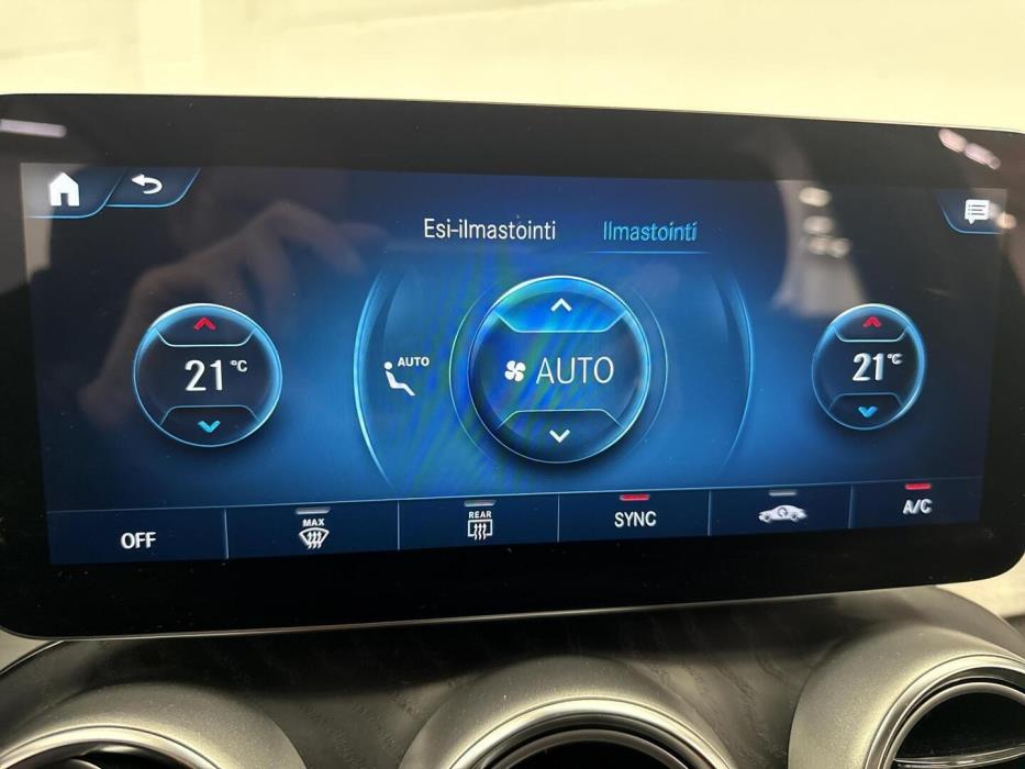 MERCEDES-BENZ GLC 2022