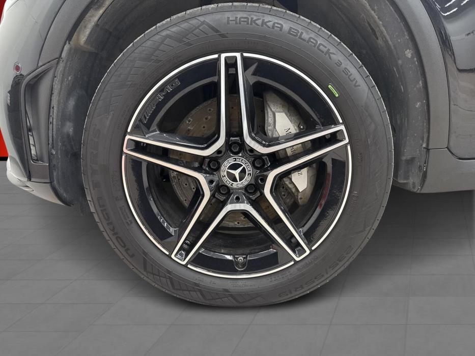 MERCEDES-BENZ GLC 2022