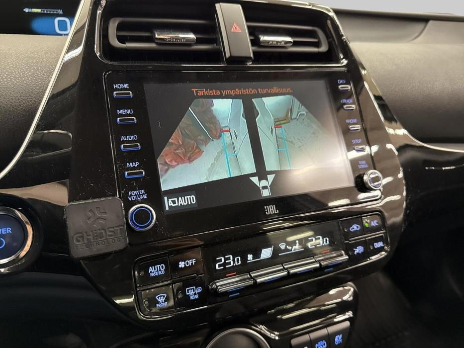 TOYOTA Prius Plug-in 2022