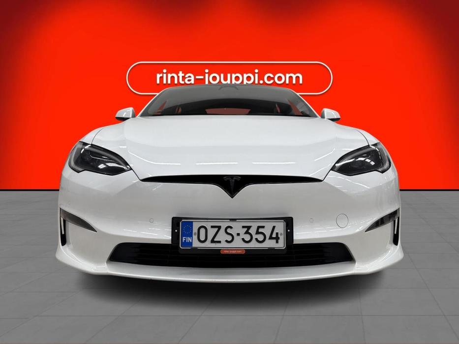 TESLA Model S 2023