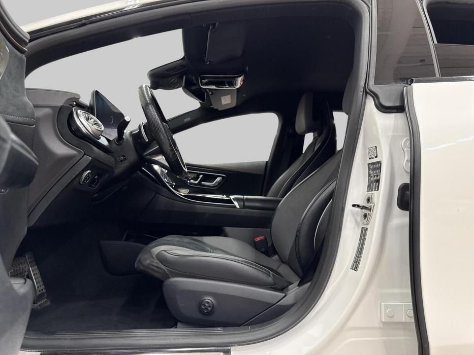 MERCEDES-BENZ EQE 2022