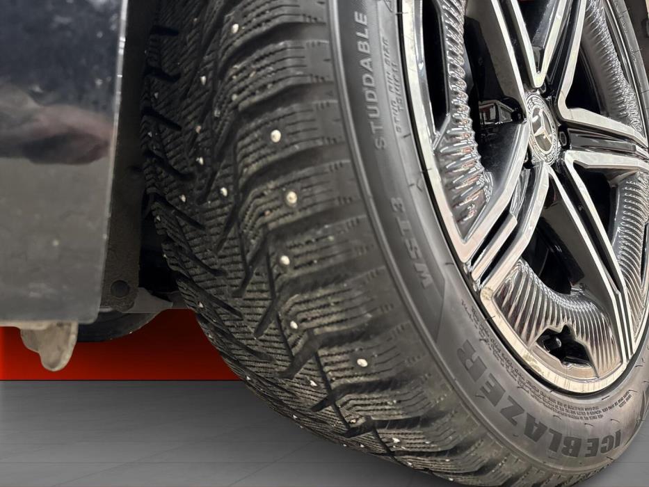 MERCEDES-BENZ EQE 2022