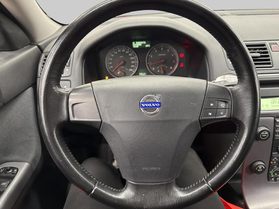 VOLVO V50 2004