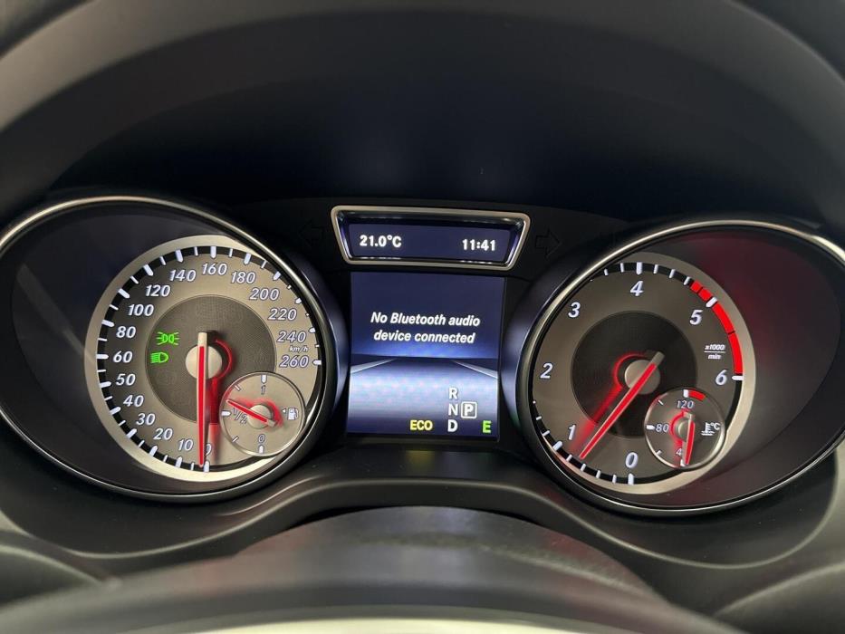 MERCEDES-BENZ CLA 2013