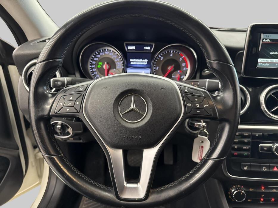 MERCEDES-BENZ CLA 2013