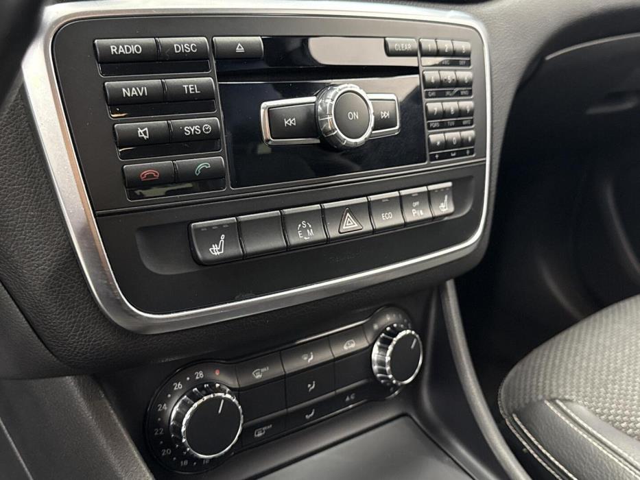 MERCEDES-BENZ CLA 2013