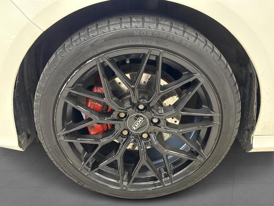 MERCEDES-BENZ CLA 2013