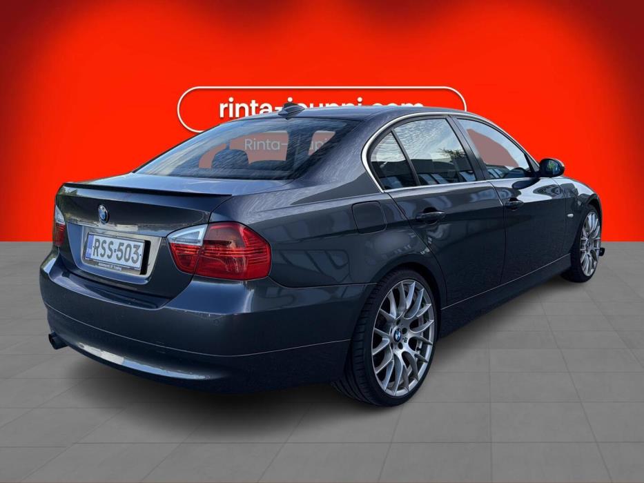 BMW 325 2005