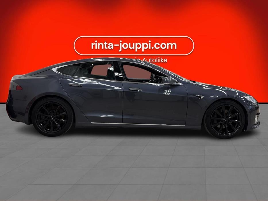 TESLA Model S 2017