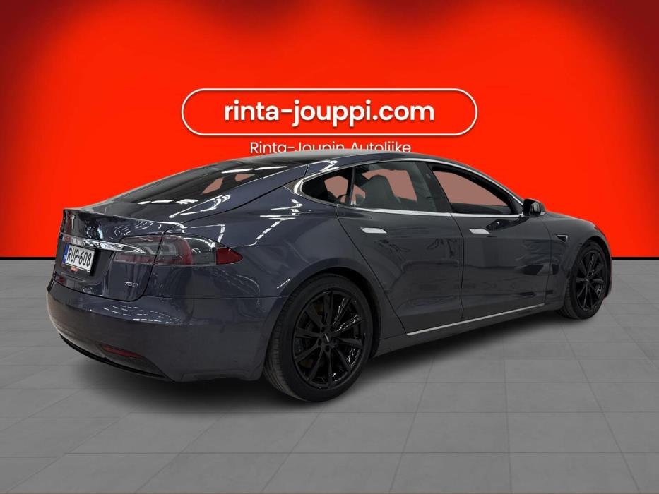 TESLA Model S 2017