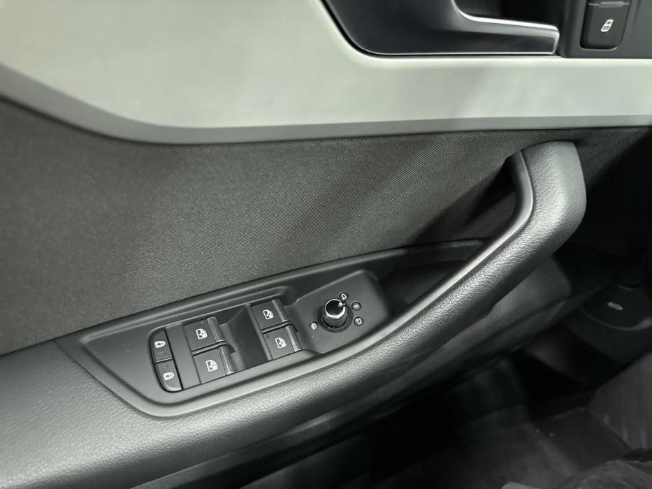 AUDI A4 allroad 2023