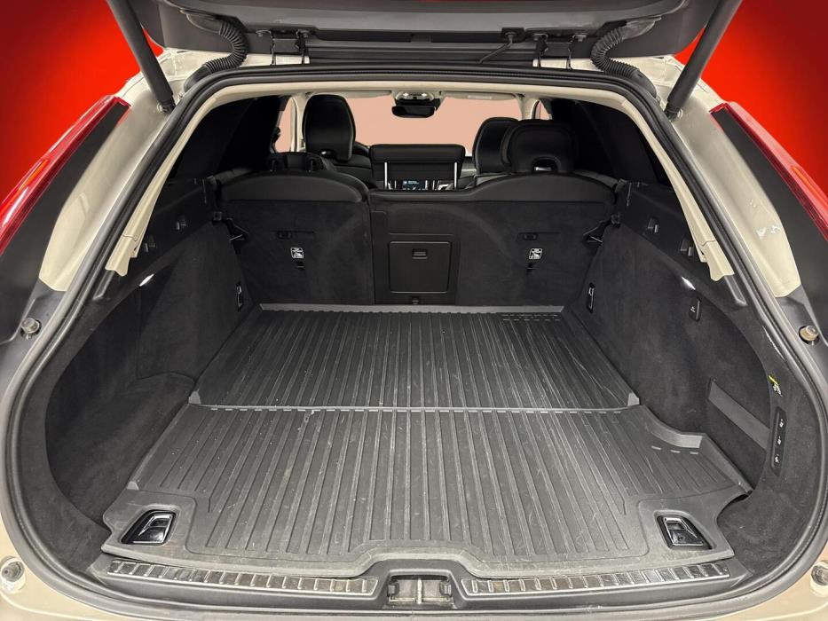 VOLVO V90 Cross Country 2019