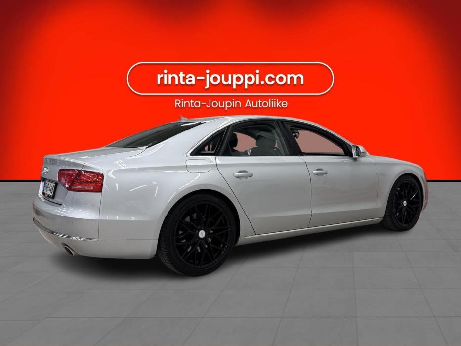 AUDI A8 2010