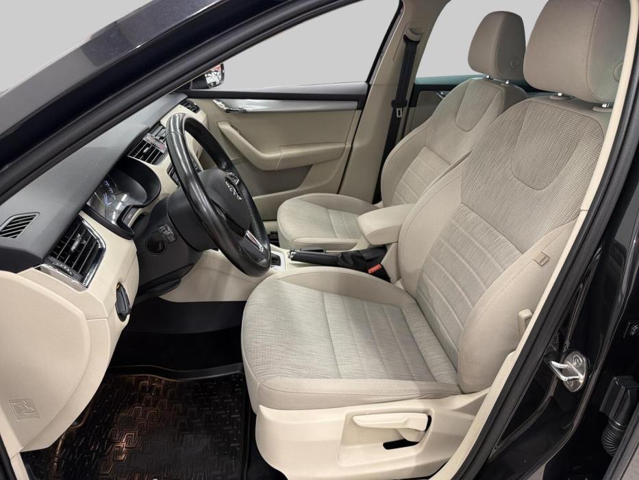 SKODA Octavia 2016