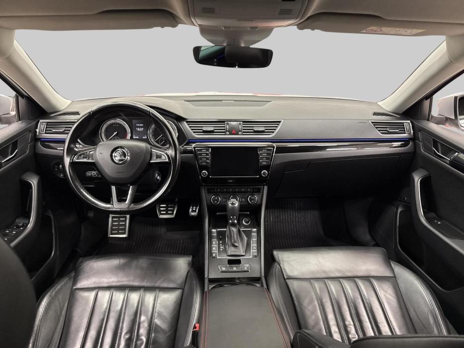 SKODA Superb 2017