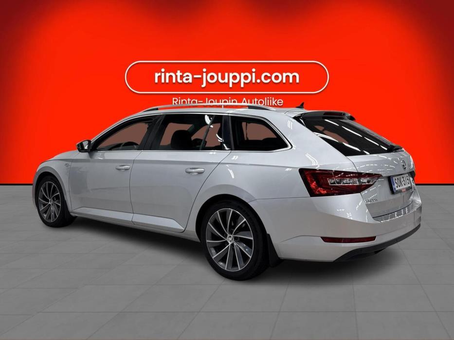 SKODA Superb 2017