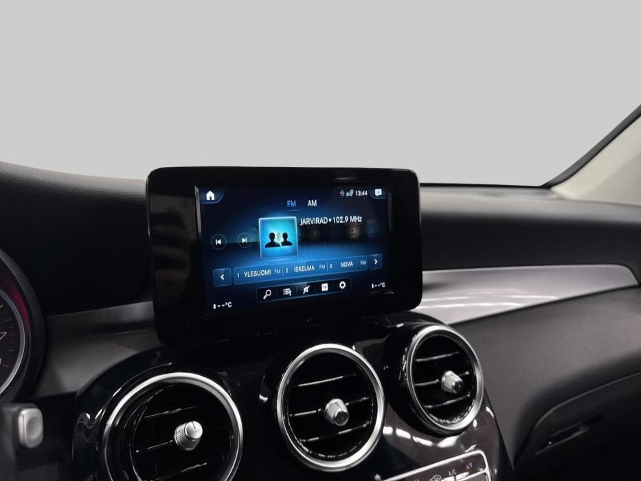 MERCEDES-BENZ GLC 2020