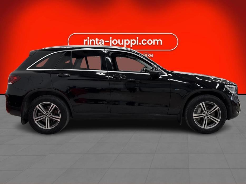 MERCEDES-BENZ GLC 2020