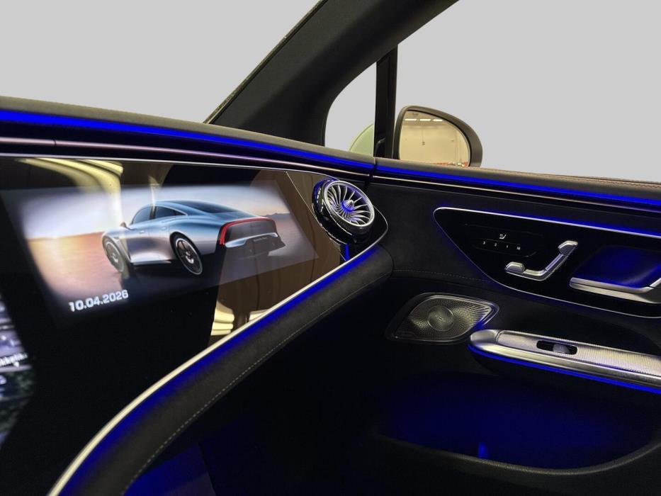 MERCEDES-BENZ EQE 2024