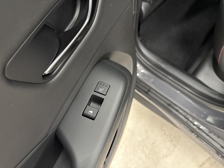 HYUNDAI KONA ELECTRIC 2025
