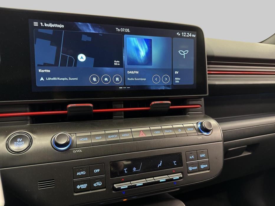 HYUNDAI KONA ELECTRIC 2025
