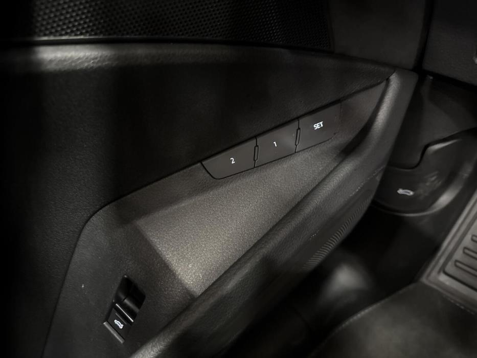 AUDI Q8 E-TRON 2023