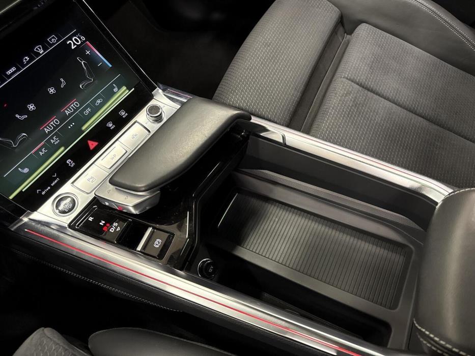 AUDI Q8 E-TRON 2023