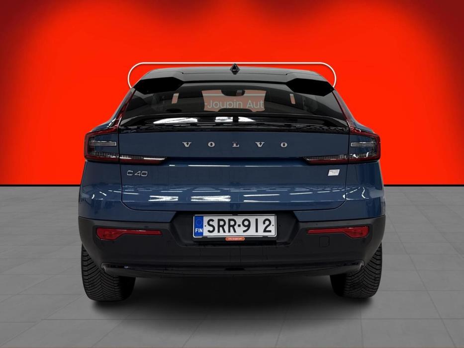 VOLVO C40 2022