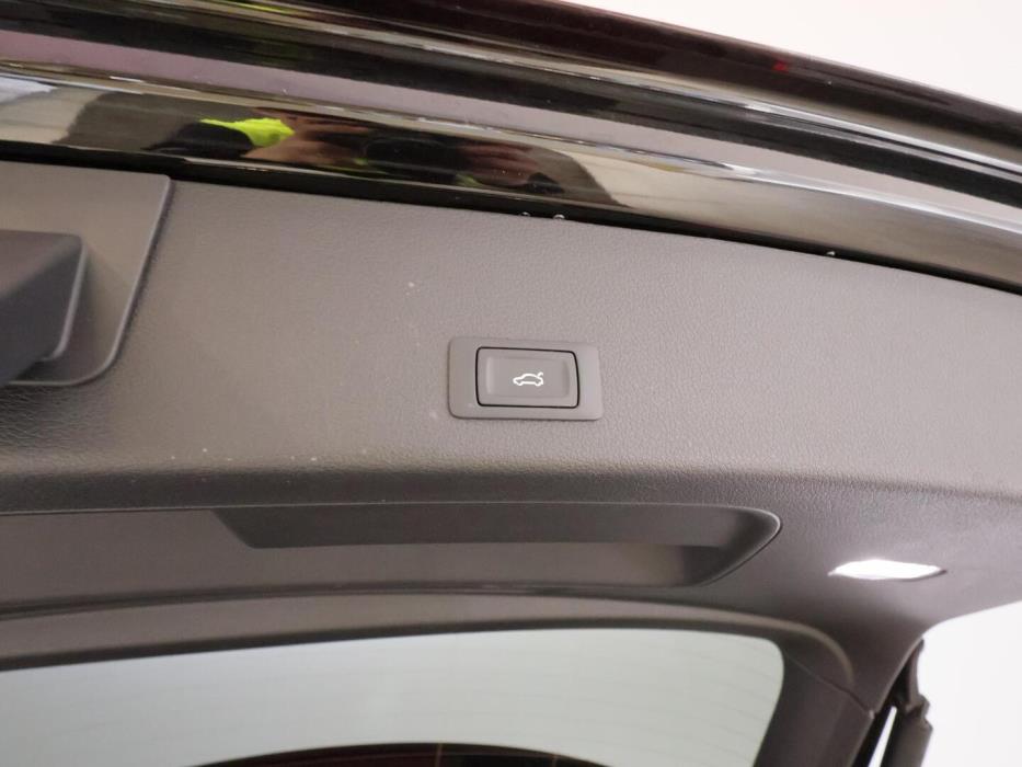 AUDI E-TRON 2023