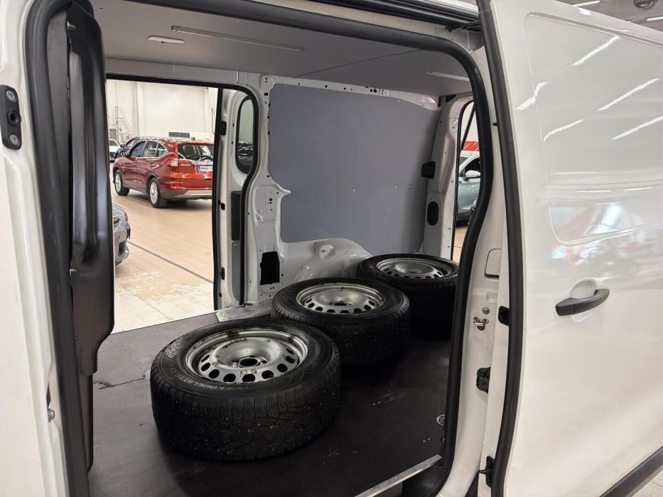 TOYOTA Proace 2021