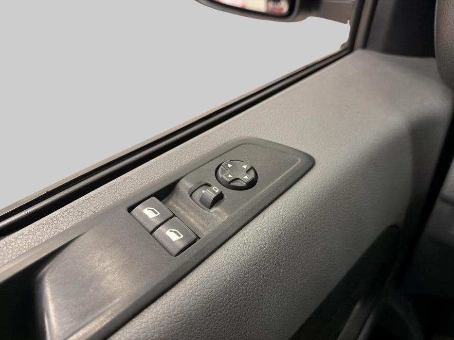 TOYOTA Proace 2021