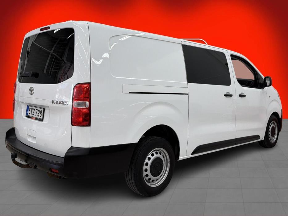 TOYOTA Proace 2021