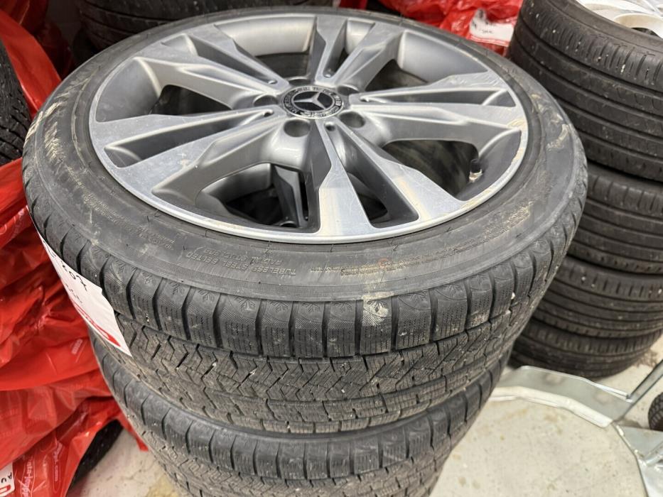 MERCEDES-BENZ C 2017