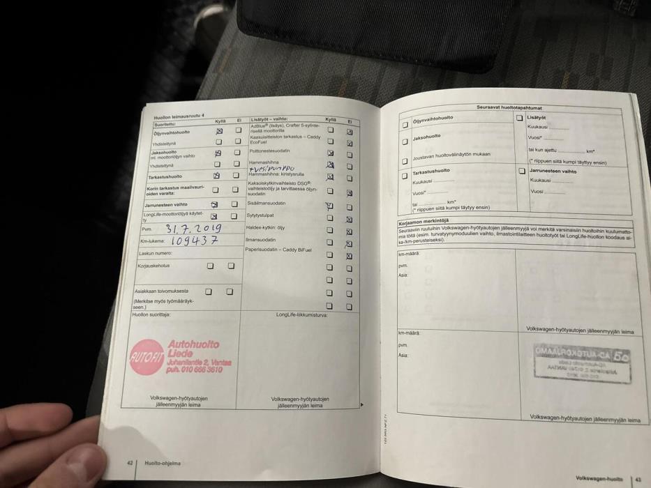 VOLKSWAGEN Transporter 2012