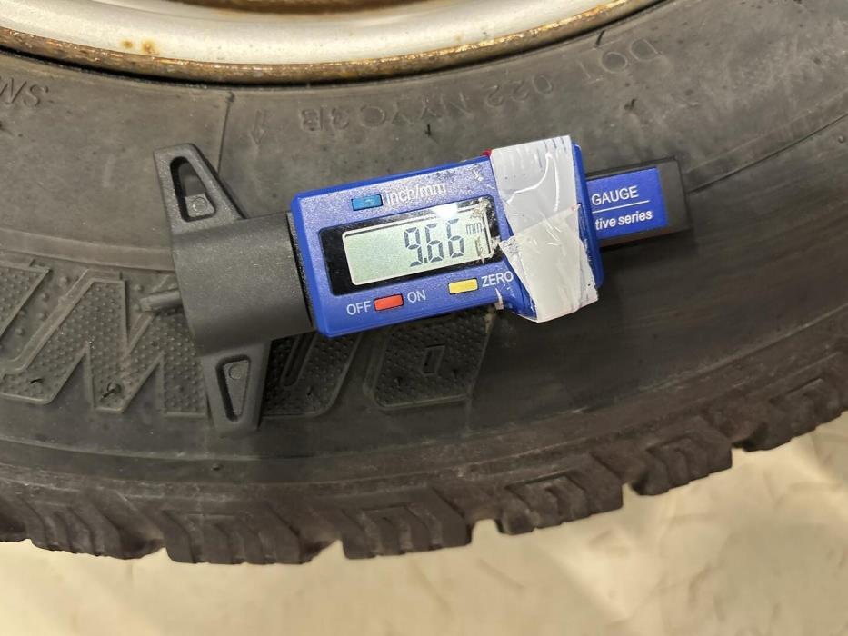 VOLKSWAGEN Transporter 2012