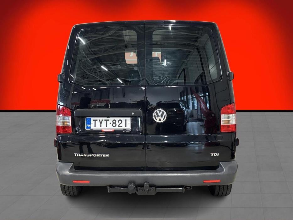 VOLKSWAGEN Transporter 2012